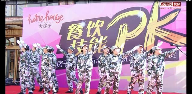 时尚的模特们